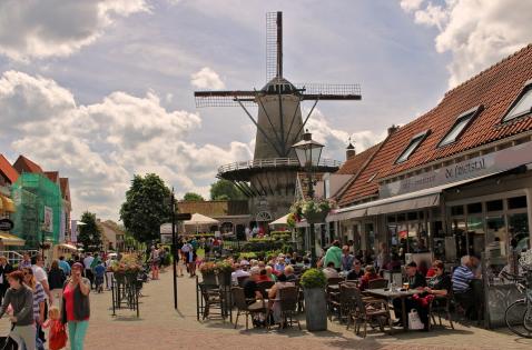 busreis naar Sluis avondmarkt 21/07